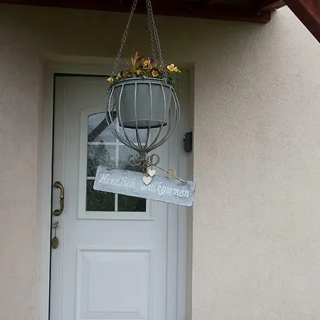 Am Zirkelstein 38 B Apartment Schona Exterior photo
